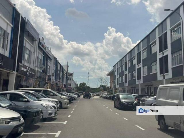 Shop for sale in Kulai, Johor