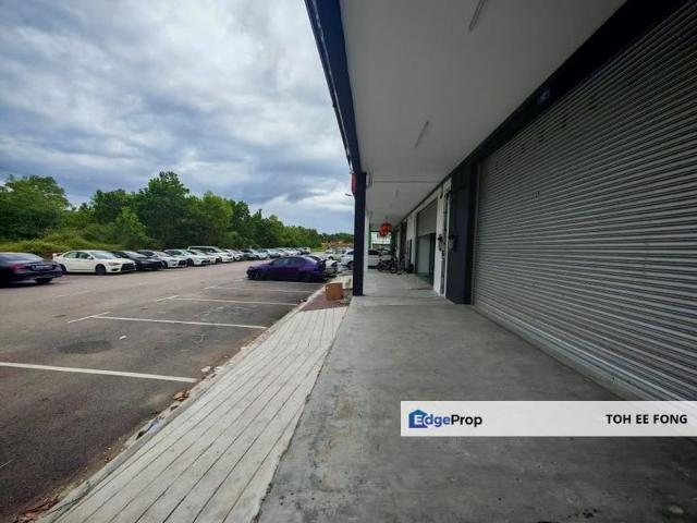 Warehouse for sale in Kulai, Johor