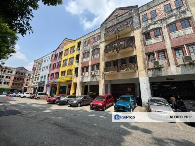 Shop for sale in Kulai, Johor