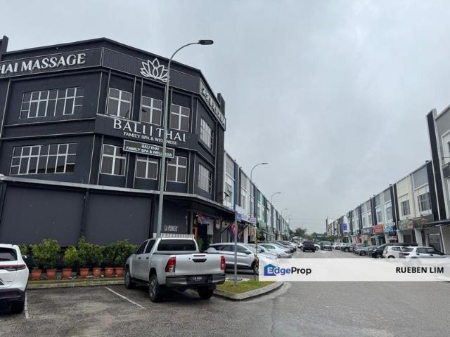 Shop for rent in Kulai, Johor