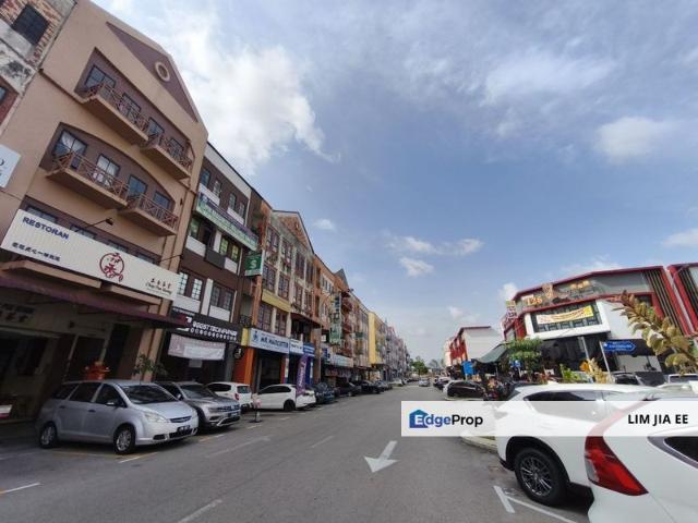 Shop for sale in Kulai, Johor