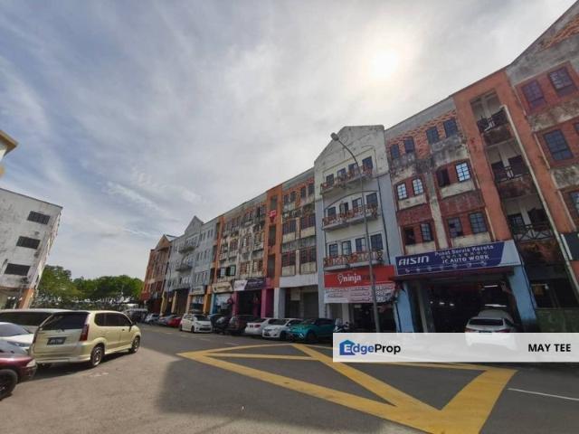 Shop for sale in Kulai, Johor