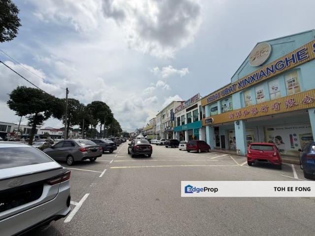 Shop for sale in Kulai, Johor