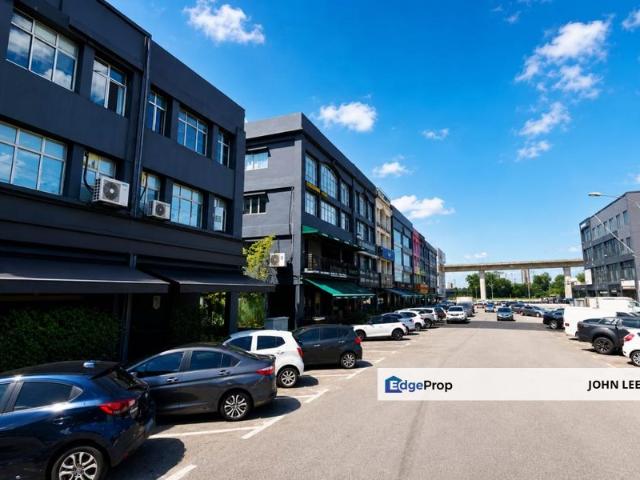 Shop for sale in Petaling, Subang Jaya