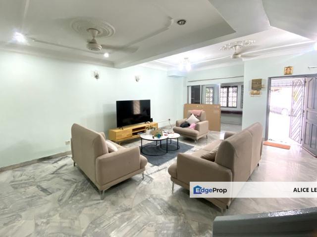 House for sale in Petaling, Subang Jaya