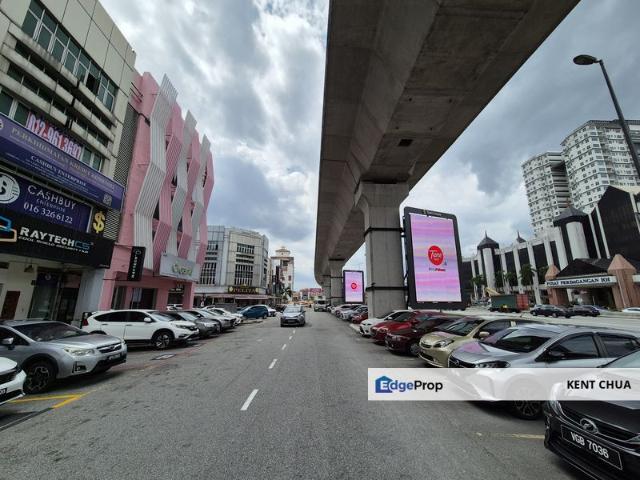 Shop for sale in Petaling, Subang Jaya