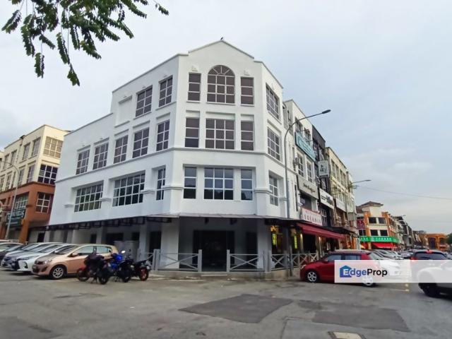 Shop for rent in Petaling, Subang Jaya