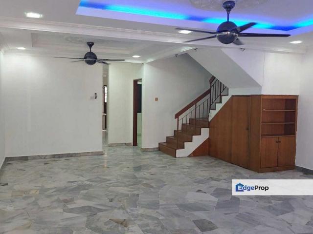 House for sale in Petaling, Subang Jaya
