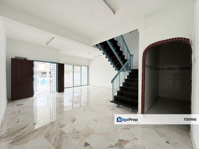 House for sale in Petaling, Subang Jaya