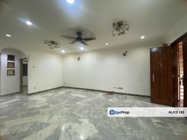 House for sale in Petaling, Subang Jaya