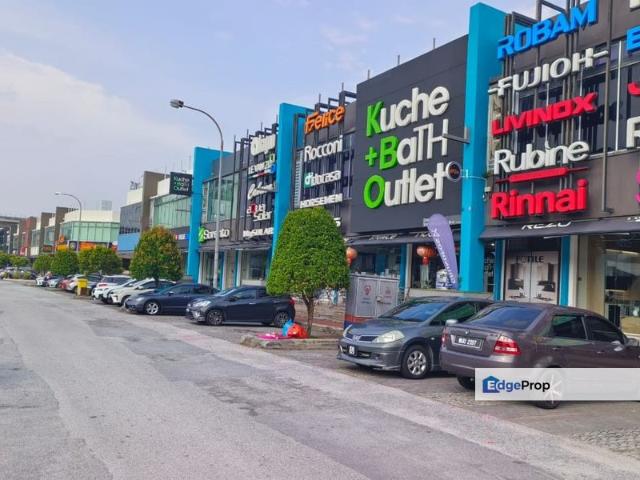 Shop for rent in Petaling, Subang Jaya