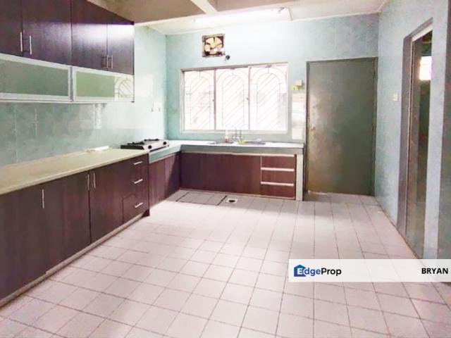 House for sale in Petaling, Subang Jaya