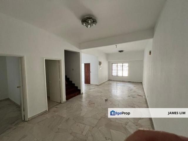 House for sale in Puchong, Majlis Bandaraya Subang Jaya