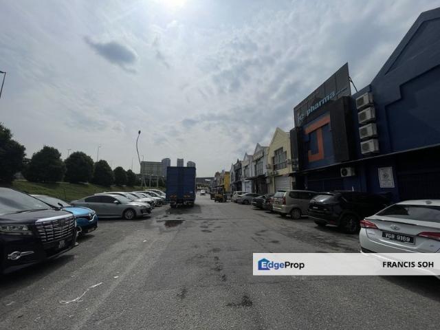 Warehouse for sale in Petaling, Subang Jaya
