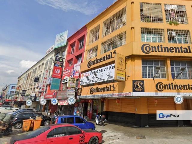 Shop for rent in Petaling, Subang Jaya