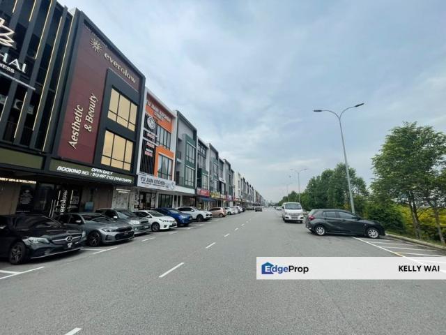 Shop for sale in Bukit Ledang, Johor