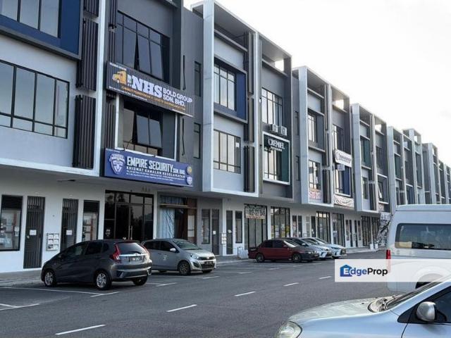 Shop for rent in Bukit Ledang, Johor