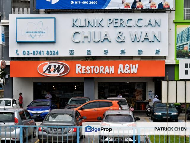 Shop for rent in Kajang, Langat