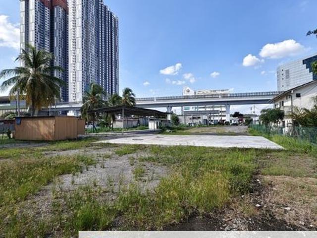 Shop for rent in Kajang, Langat