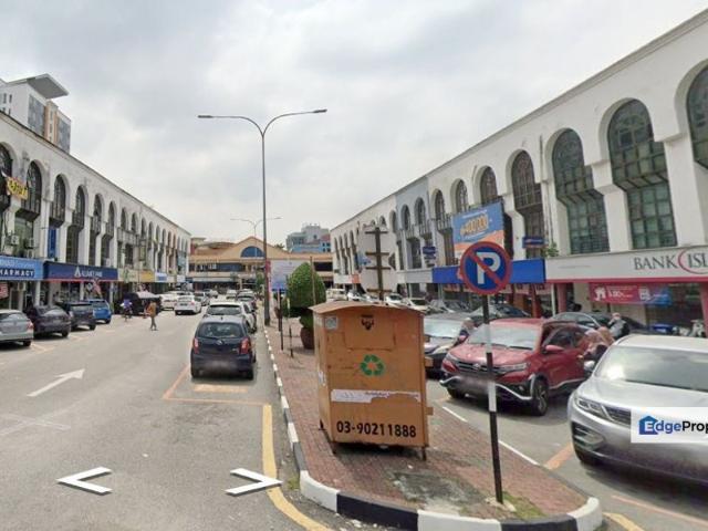 Shop for rent in Kajang, Langat
