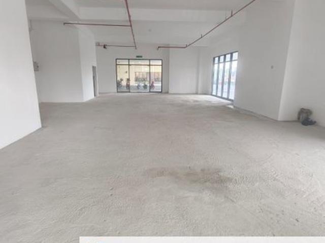 Shop for rent in Kajang, Langat