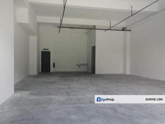 Shop for rent in Kajang, Langat