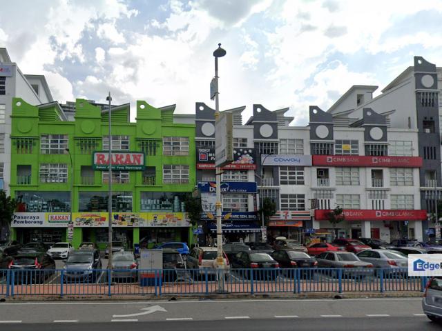 Shop for rent in Kajang, Langat