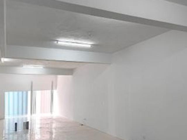 Shop for rent in Kajang, Langat