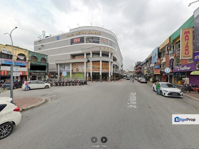 Shop for sale in Kajang, Langat