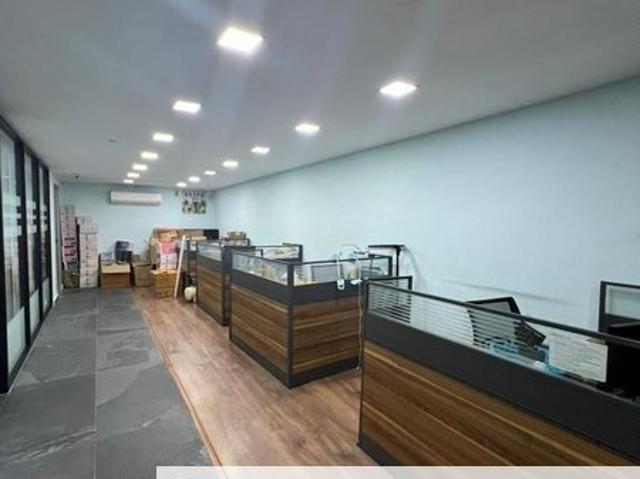 Shop for rent in Kajang, Langat