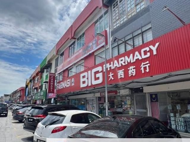 Shop for rent in Kajang, Langat