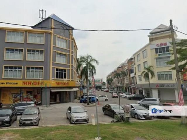 Shop for rent in Kajang, Langat