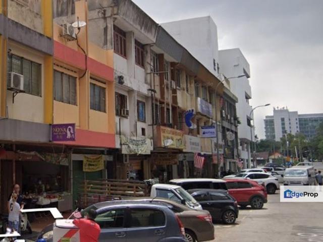 Shop for rent in Kajang, Langat