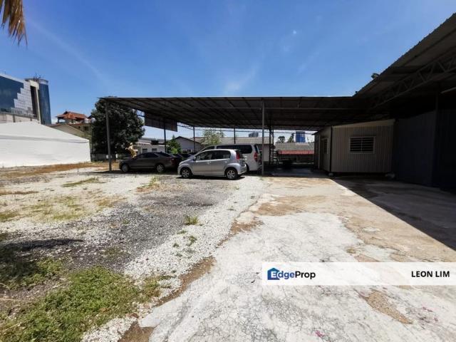 Shop for rent in Kajang, Langat