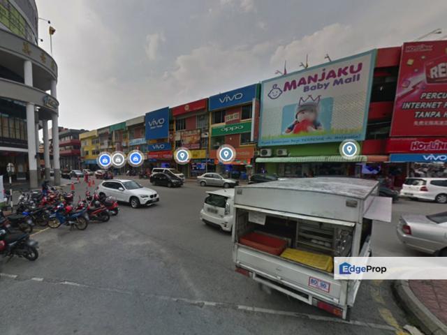 Shop for sale in Kajang, Langat
