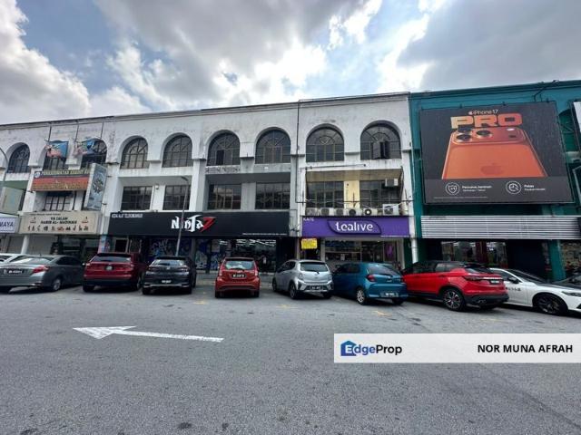 Shop for sale in Kajang, Langat