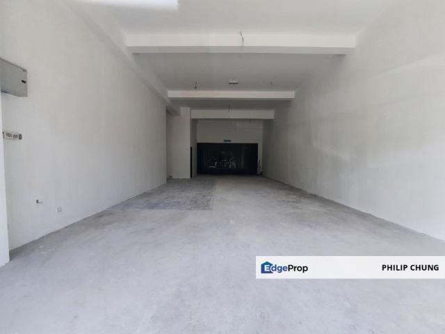 Shop for rent in Kajang, Langat