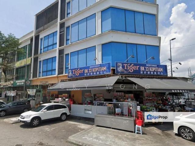 Shop for rent in Bandar Kinrara, Majlis Bandaraya Subang Jaya