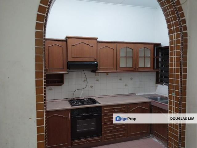 House for sale in Bandar Kinrara 5, Majlis Bandaraya Subang Jaya