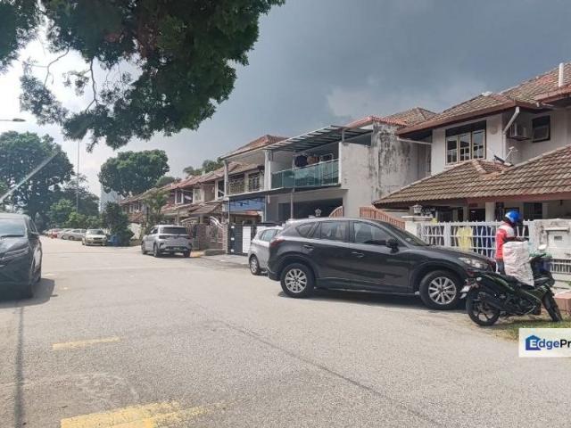 House for sale in Bandar Kinrara 5, Majlis Bandaraya Subang Jaya