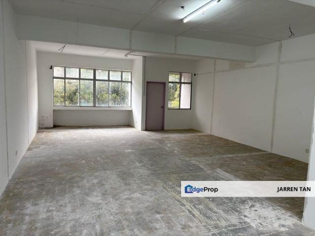 Shop for rent in Petaling, Subang Jaya