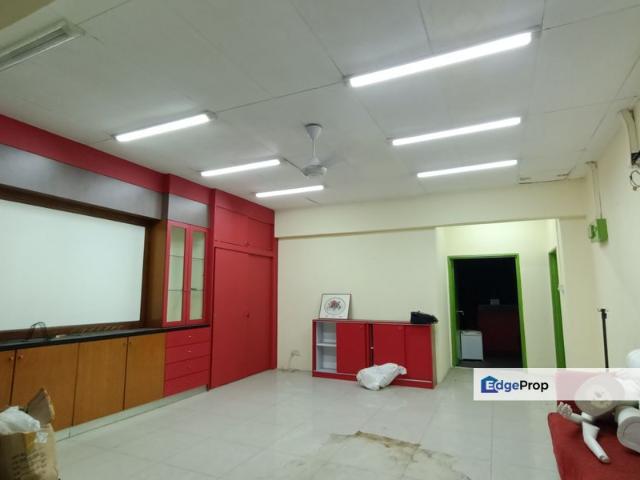 Shop for rent in Petaling, Subang Jaya
