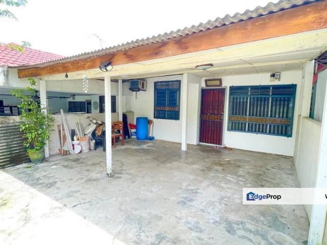 House for sale in Petaling, Subang Jaya