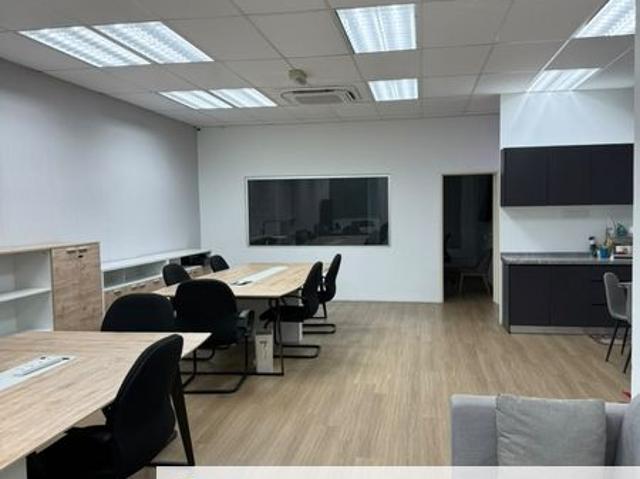Shop for sale in Bandar Kinrara, Majlis Bandaraya Subang Jaya