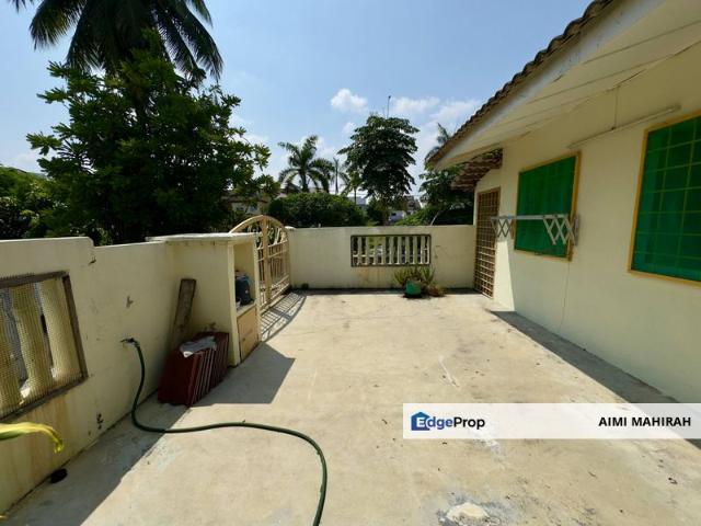 House for sale in Bandar Kinrara 5, Majlis Bandaraya Subang Jaya