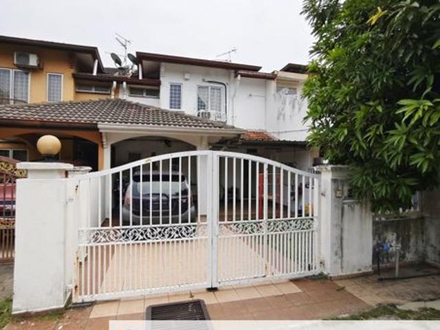 House for sale in Bandar Kinrara 5, Majlis Bandaraya Subang Jaya