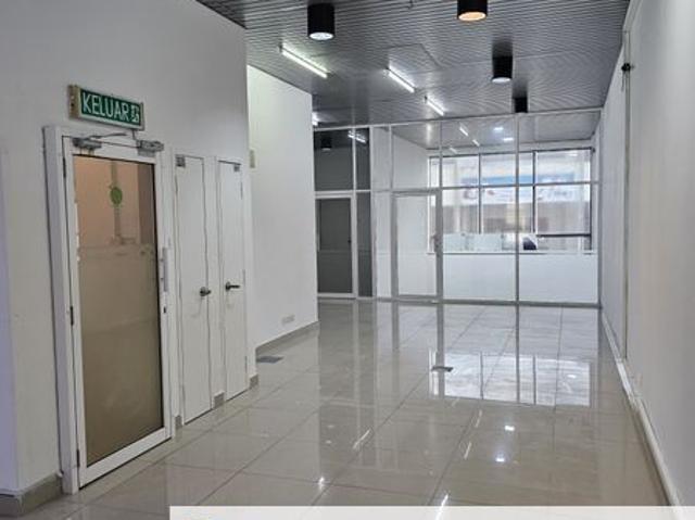 Shop for rent in Petaling, Subang Jaya