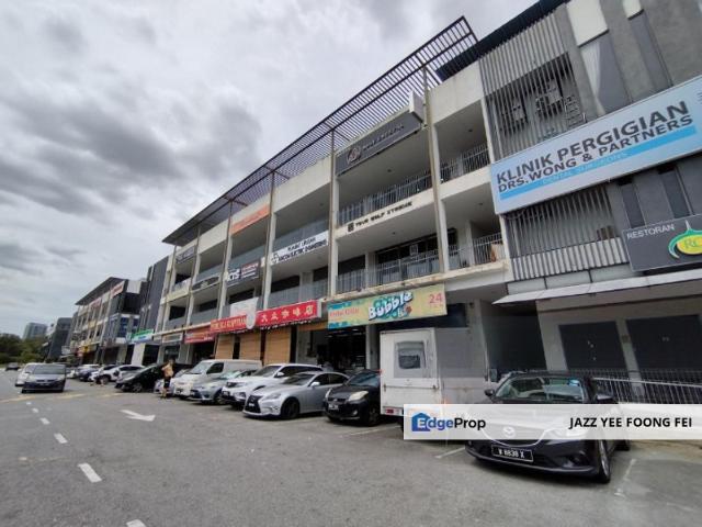 Shop for sale in Petaling, Subang Jaya