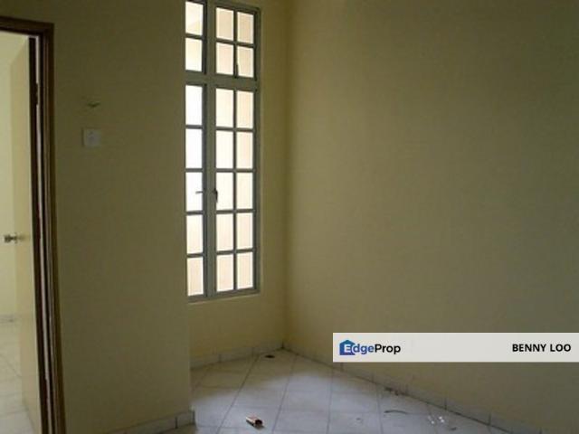 House for sale in Petaling, Subang Jaya