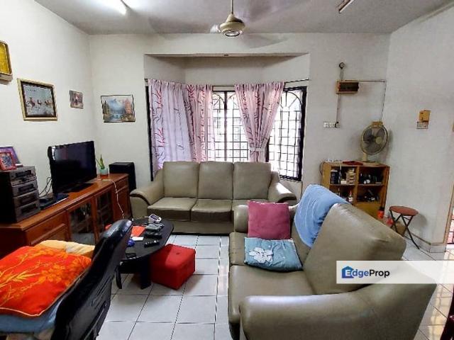House for sale in Petaling, Subang Jaya